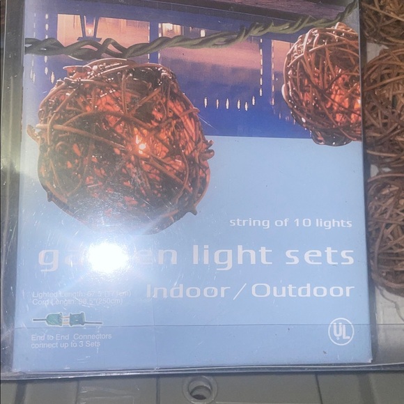 Brown Rattan Garden Light Set - Picture 3 of 4